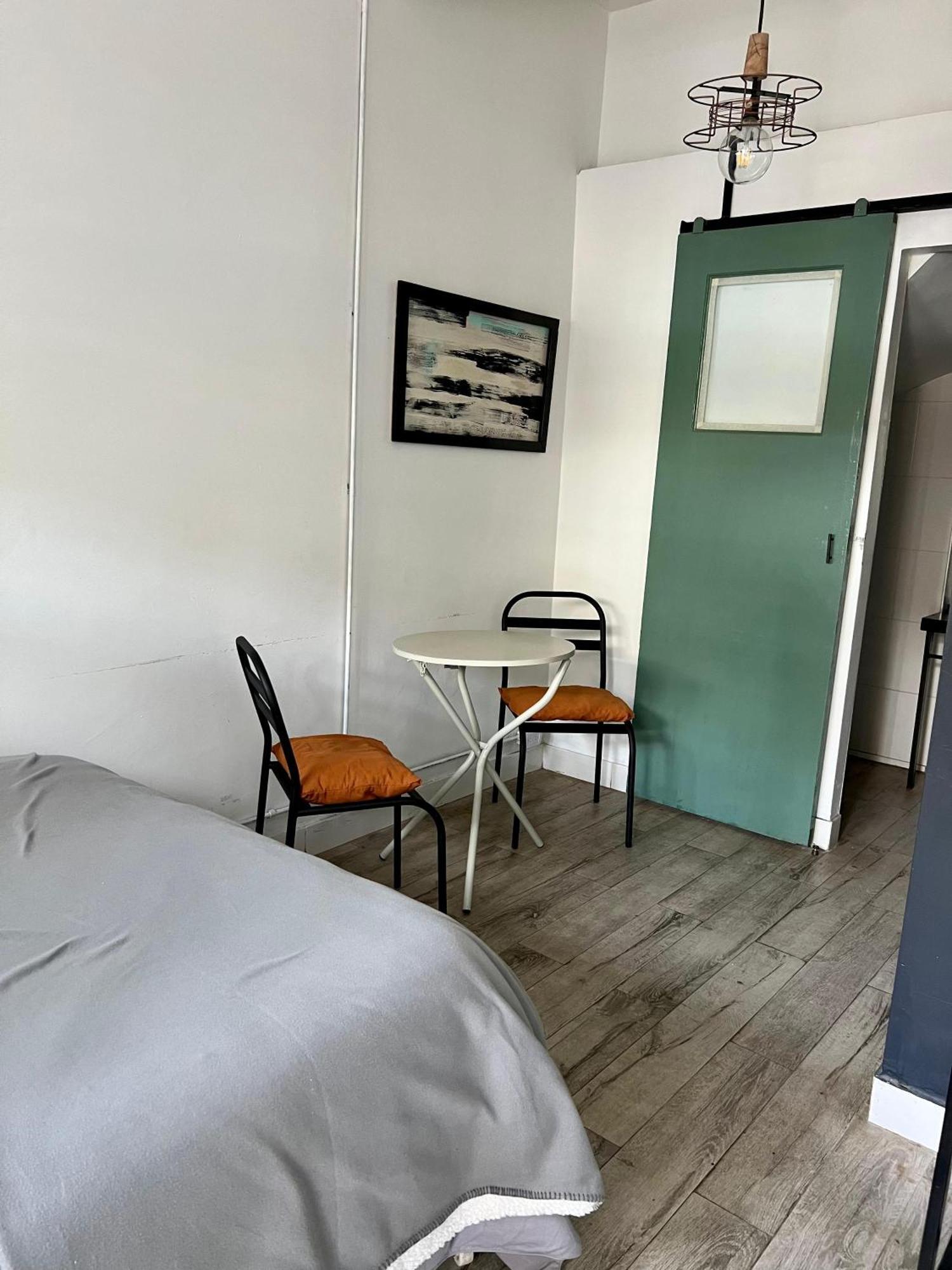 Апартаменты Monoambiente En Zona Residencial Мендоса Номер фото